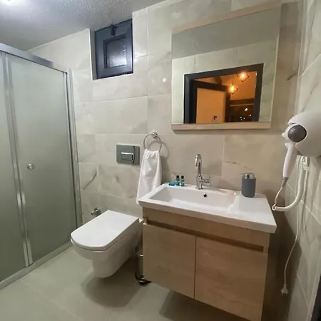 Lovely Bungalow Surrounded By Nature In Sapanca Sakarya (Marmara)
